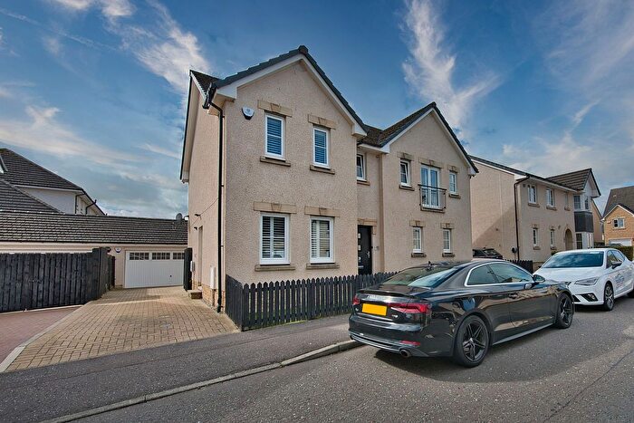 5 Bedroom Detached House For Sale In Saw Mill Terrace, Bonnyrigg, EH19