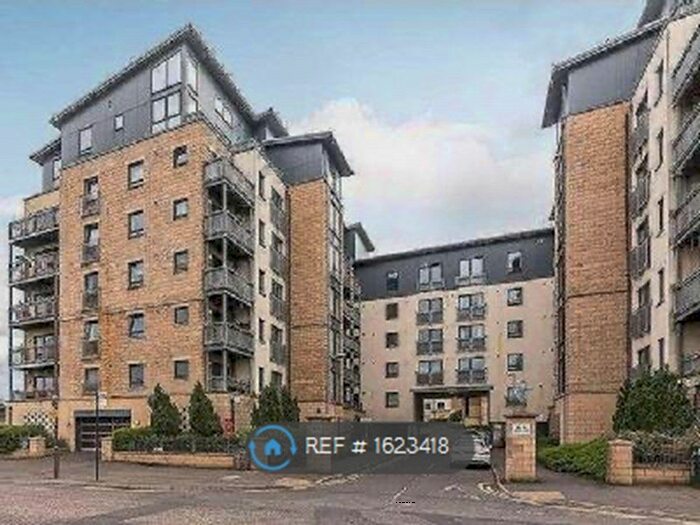 2 Bedroom Flat To Rent In Edinburgh, Edinburgh, EH7