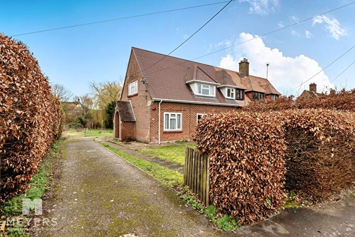 3 Bedroom Semi Detached House For Sale In Castle Street, Wimborne, BH21