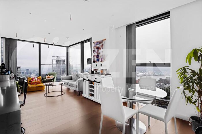 2 Bedroom Flat To Rent In Hampton Tower, Marsh Wall, London, E14