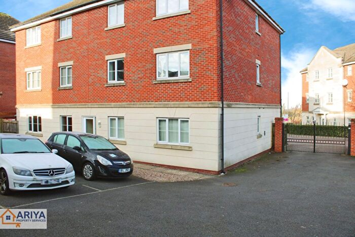 2 Bedroom Flat For Sale In Halford House, Carty Road, Hamilton, Leicester, LE5