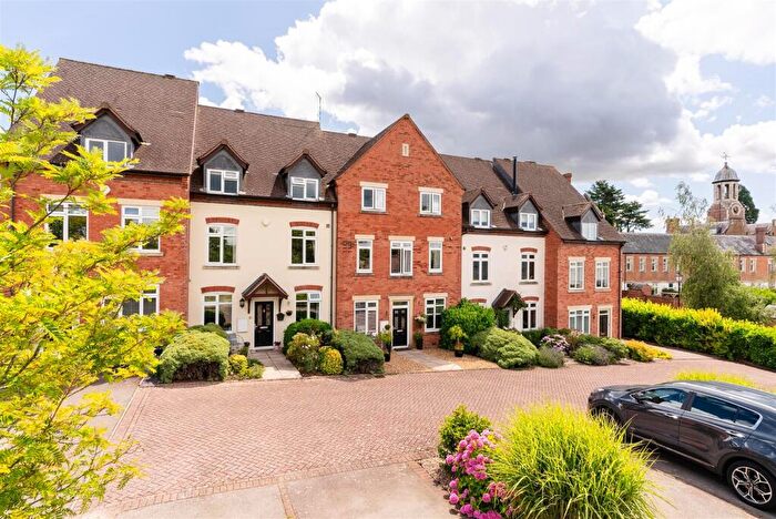 5 Bedroom House For Sale In Highfield, Hatton Park, Warwick, CV35