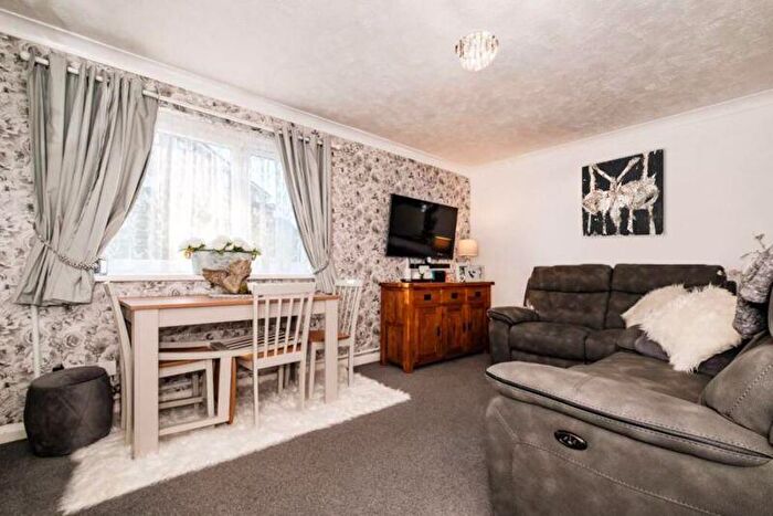 2 Bedroom Apartment For Sale In Tower House, Reigate Road, Worthing, West Sussex, BN11