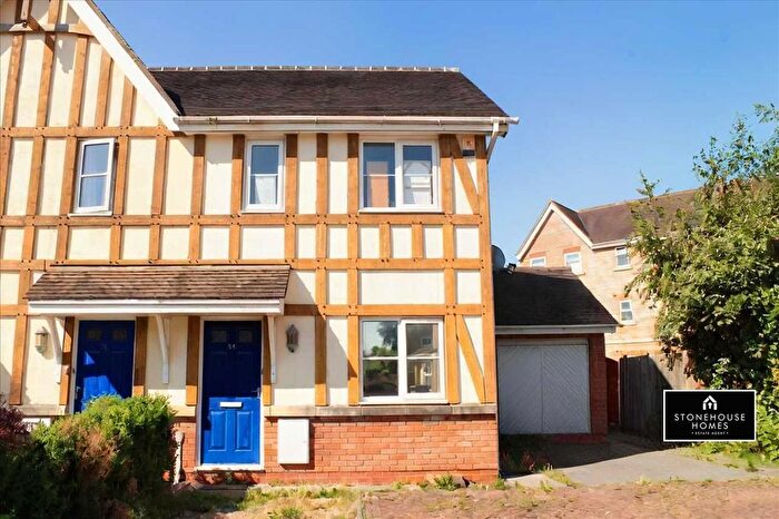 2 Bedroom Semi-Detached House For Sale In Holland House Court, Walton Le Dale, Preston, PR5
