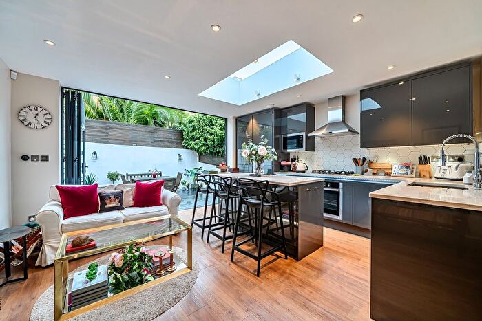 2 Bedroom Flat For Sale In Armadale Road, Fulham, London, SW6