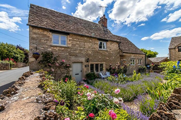 2 Bedroom House For Sale In Ampney Crucis, Cirencester, Gloucestershire, GL7