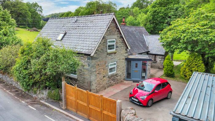 4 Bedroom Cottage For Sale In Carrog, Corwen, LL21