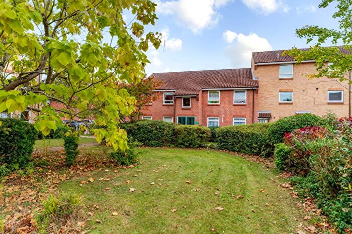 2 Bedroom Flat For Sale In Baxter Court, Norwich, NR3