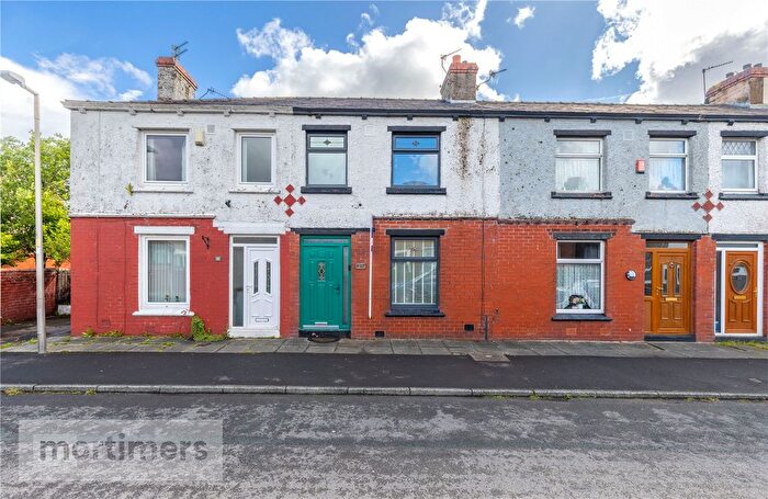 3 Bedroom Terraced House For Sale In Eachill Road, Rishton, Blackburn, Lancashire, BB1