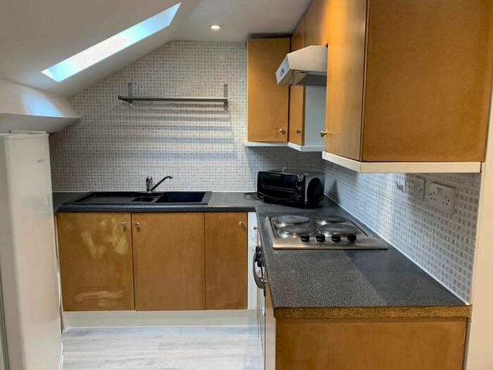 Studio To Rent In Church Road, London NW10