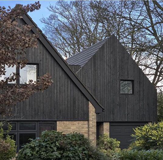 4 Bedroom Detached House For Sale In Fenay Lane, Almondbury, Huddersfield, HD5