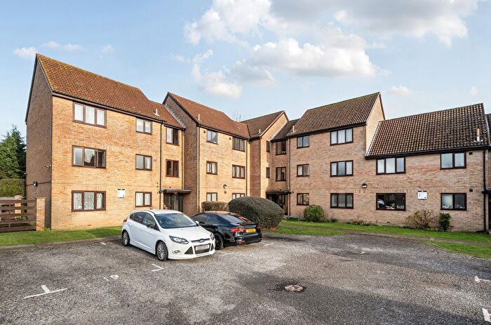 1 Bedroom Flat For Sale In Oakhill Close, Chandler's Ford, Hampshire, SO53