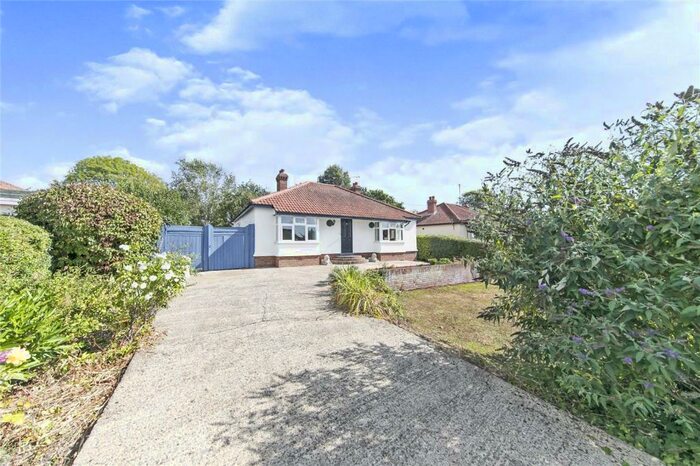 3 Bedroom Bungalow For Sale In Saxmundham Road, Framlingham, Woodbridge, IP13