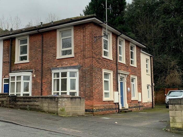 1 Bedroom Flat To Rent In Bearwood Hill Road, Burton-on-Trent, DE15