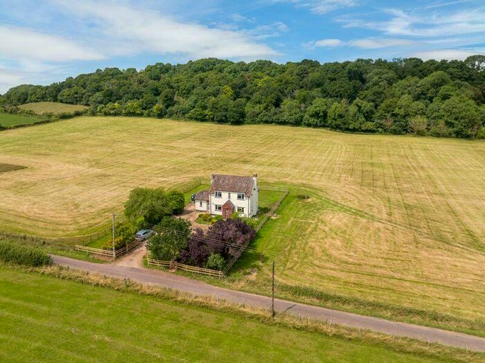 3 Bedroom Detached House For Sale In Rural Setting Between Street & Somerton, BA16