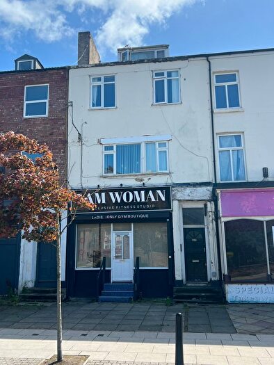 1 Bedroom Flat To Rent In Flat, Gt. Georges Road, L22