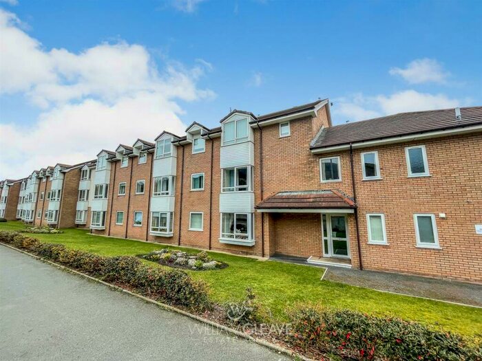 1 Bedroom Retirement Property To Rent In Gloddaeth Avenue, Llandudno, LL30