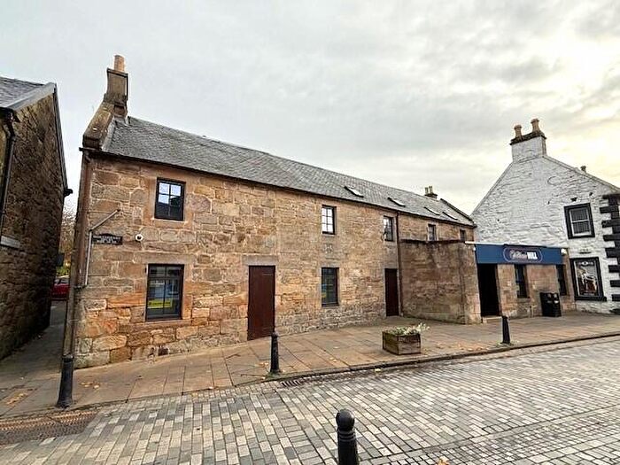 3 Bedroom Flat To Rent In Montgomery Street, The Village, East Kilbride, G74
