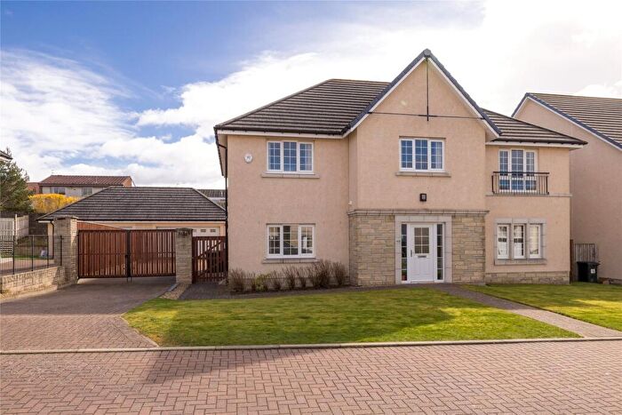 6 Bedroom Detached House For Sale In Bellrock Park, Fairmilehead, Edinburgh, EH10