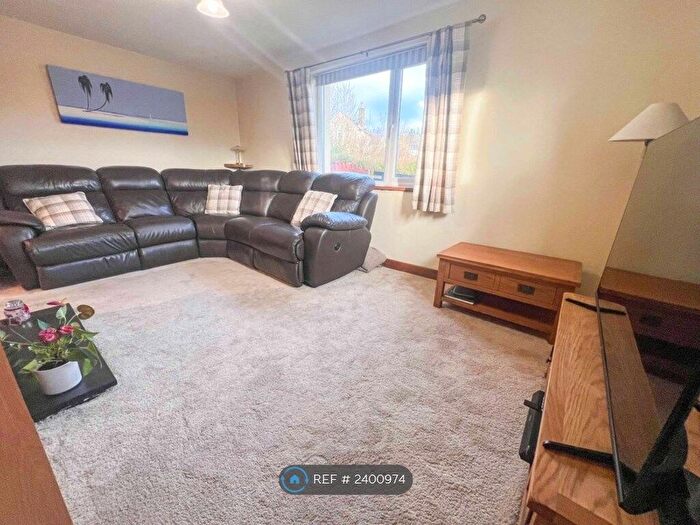 2 Bedroom End Of Terrace House To Rent In Broadway Crescent, Haslingden, Rossendale, BB4