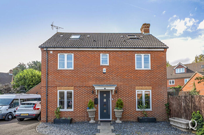 4 Bedroom Detached House For Sale In Maylam Gardens, Sittingbourne, Kent, ME10