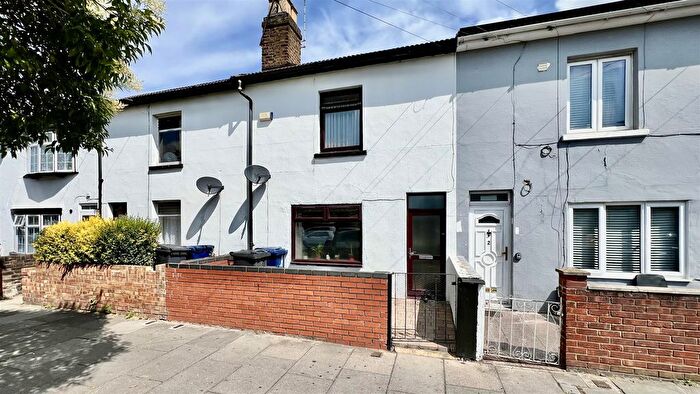 3 Bedroom Terraced House For Sale In Montague Waye, Southall, UB2