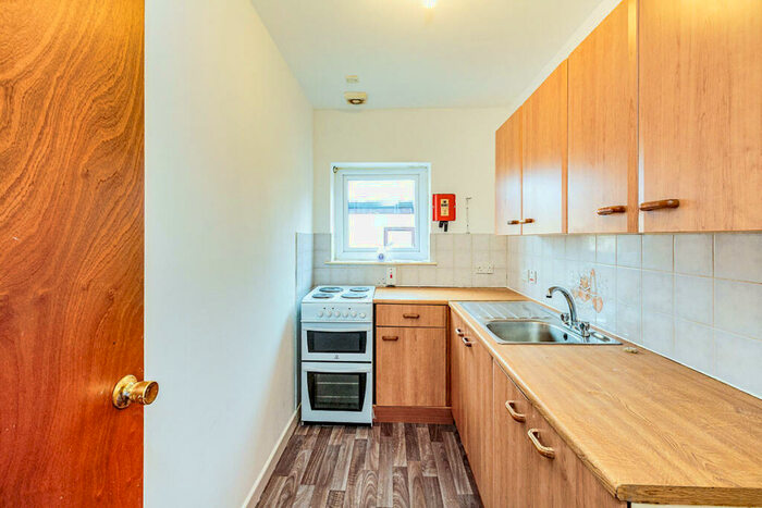 1 Bedroom Apartment To Rent In Reads Avenue, Blackpool, FY1