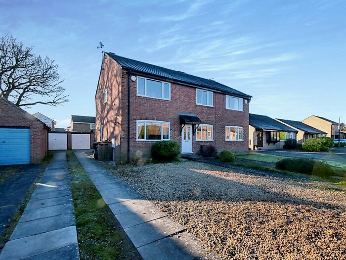 2 Bedroom Semi-Detached House To Rent In Chatsworth Drive, Haxby, York, YO32