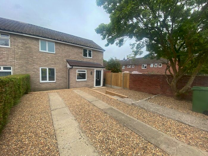 4 Bedroom Property To Rent In Fir Road, Thetford, IP24