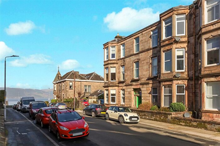 2 Bedroom Flat For Sale In Binnie Street, Gourock, Renfrewshire, PA19