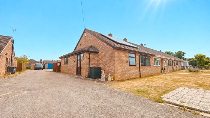 3 Bedroom Bungalow For Sale In Linden Close, Haddenham, CB6