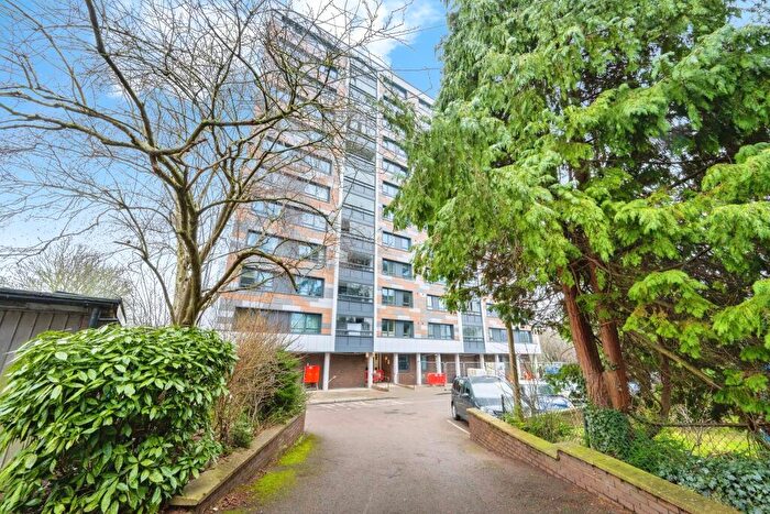 1 Bedroom Flat For Sale In Church Lane, Bedford, Bedfordshire, MK41