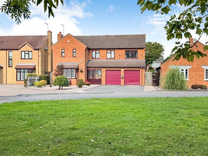 4 Bedroom Detached House For Sale In The Grove, Whittlesey, Peterborough, Cambridgeshire, PE7