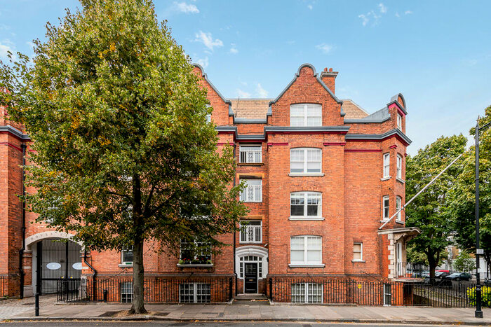 2 Bedroom Apartment To Rent In Cloudesley Place, Islington, N1