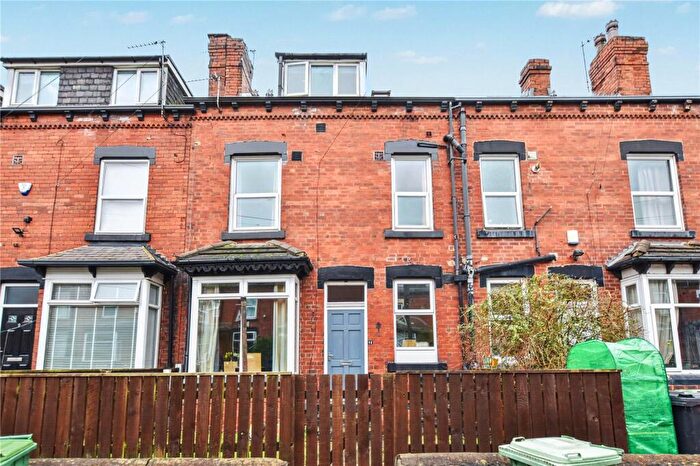 3 Bedroom Terraced House For Sale In Trelawn Avenue, Leeds, West Yorkshire, LS6