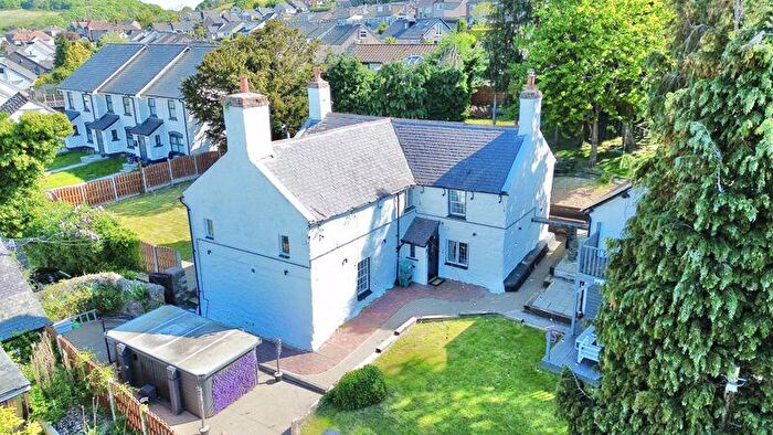 6 Bedroom Character Property For Sale In Oxwich Road, Mochdre, LL28