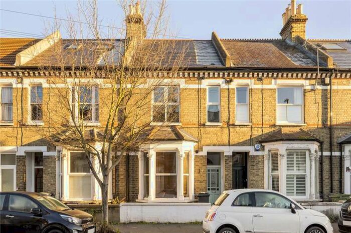1 Bedroom Flat To Rent In Morrish Road, London, SW2