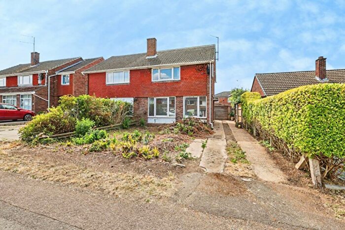 3 Bedroom Semi-Detached House For Sale In Woodhill Road, Northampton, Northamptonshire, NN5
