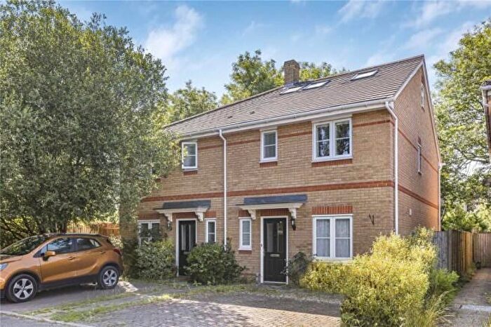 4 Bedroom Semi-Detached House To Rent In Rylands, Old Marston, OX3