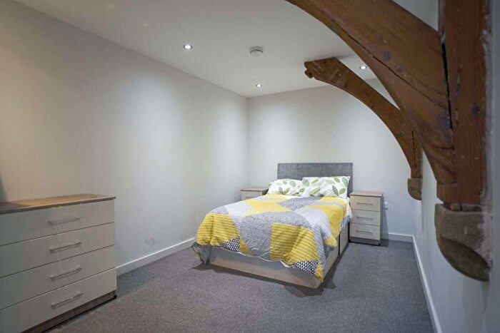 1 Bedroom Flat To Rent In Flat, St Peters Close, S1