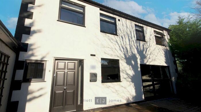 5 Bedroom Detached House To Rent In Glengall Road, Woodford Green, IG8