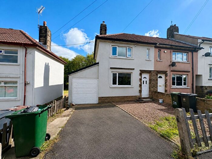 2 Bedroom Semi-Detached House To Rent In Prospect Grove, Shipley, BD18
