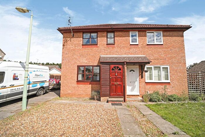 2 Bedroom Semi Detached House To Rent In Falcon Way, Beck Row, Bury St. Edmunds, IP28