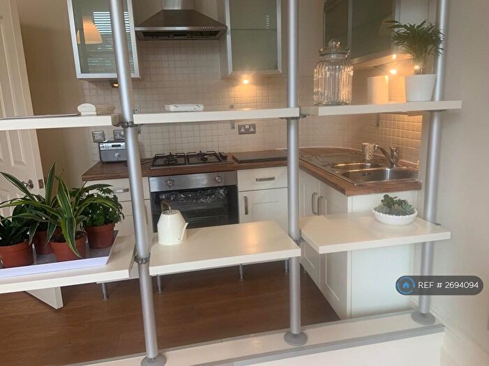 2 Bedroom Flat To Rent In Cliftonville, Margate, CT9