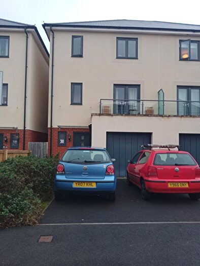 6 Bedroom House To Rent In Slade Baker Way, Bristol, BS16