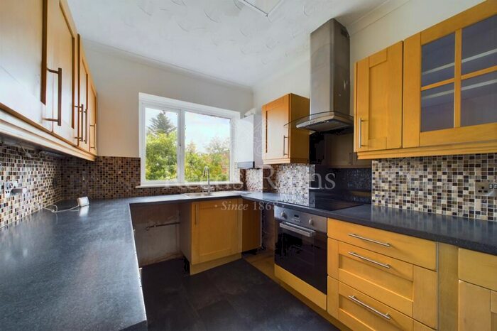 2 Bedroom Apartment To Rent In Chastilian Road, Dartford, Kent, DA1