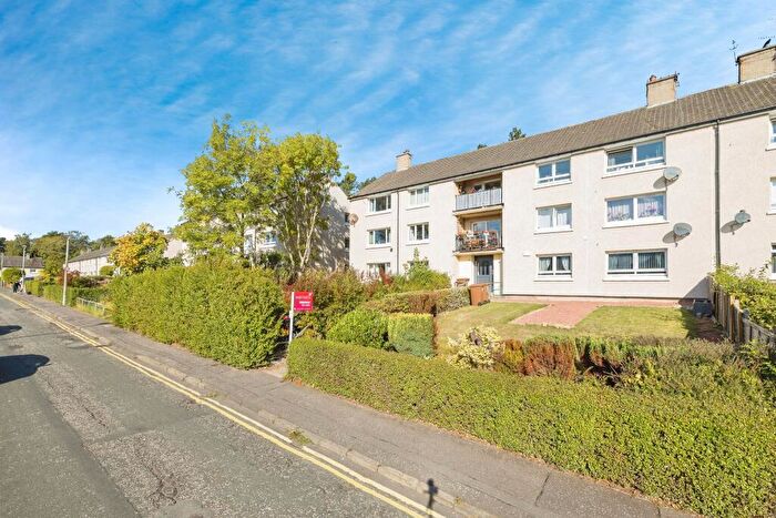 2 Bedroom Flat For Sale In Firrhill Drive, Edinburgh, EH13