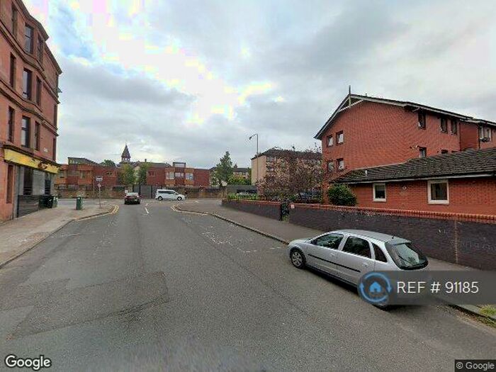 2 Bedroom Flat To Rent In Hathaway Lane, Glasgow, G20