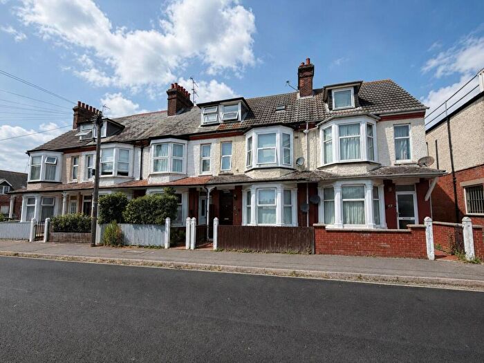 1 Bedroom Flat For Sale In Victoria Street, Felixstowe, IP11