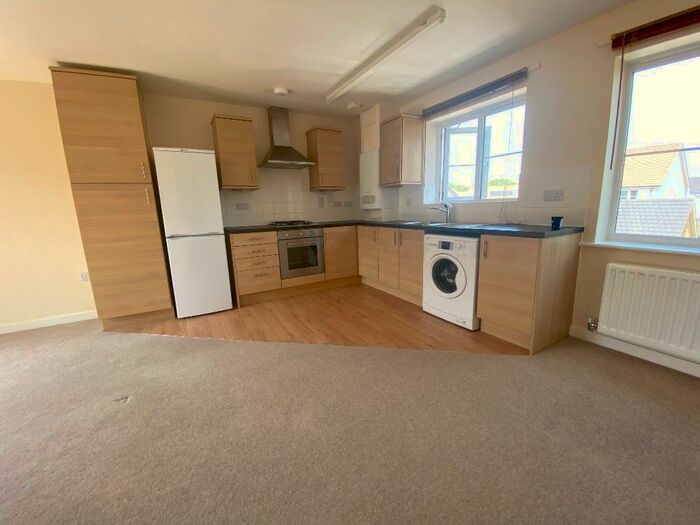 1 Bedroom Flat To Rent In Lime Kiln Way, Redhouse Park, Milton Keynes, MK14